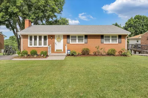 6432 Nell Dr, Roanoke, VA 24019