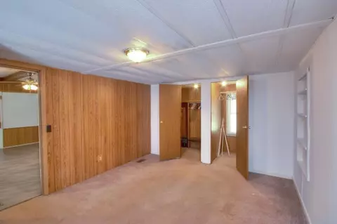 1484 Navigation Pt, Goodview, VA 24095 photo 21