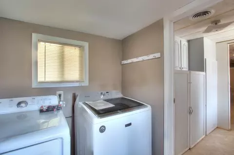 1484 Navigation Pt, Goodview, VA 24095 photo 14