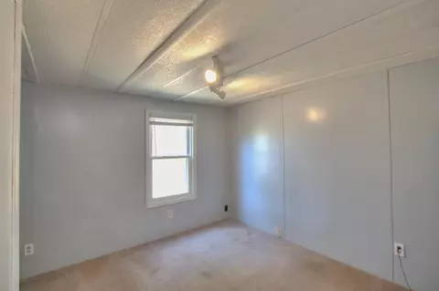 1484 Navigation Pt, Goodview, VA 24095 photo 25