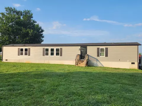 105 Dove Meadows Dr, Bedford, VA 24523