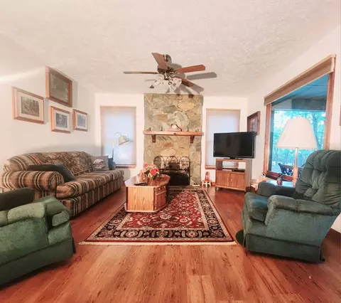 2761 Jasmine Rd, Sandy Level, VA 24161 photo 6