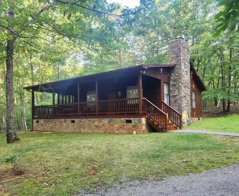 2761 Jasmine Rd, Sandy Level, VA 24161