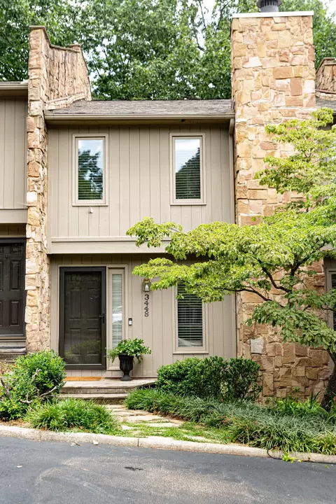 3448 Londonderry Ct, Roanoke, VA 24018