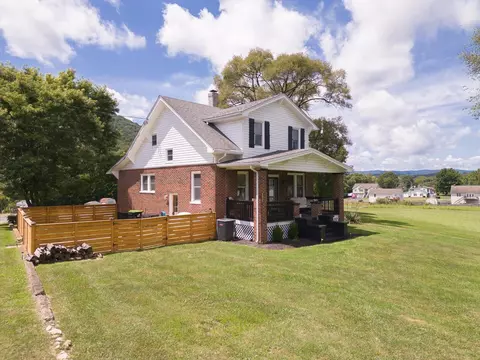 106 Woody Way, Daleville, VA 24083