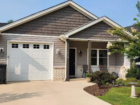 1315 Emerald View Ct, Bedford, VA 24523