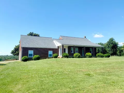 2968 Novelty Rd, Penhook, VA 24137