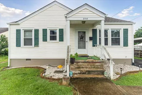 2708 Kennedy St NE, Roanoke, VA 24012