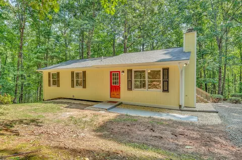 854 Harmony Rd, Boones Mill, VA 24065