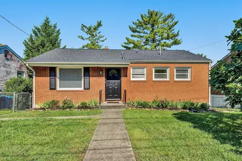 1239 Hamilton Ter SE, Roanoke, VA 24014