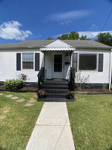 1306 Aspen St NW, Roanoke, VA 24017