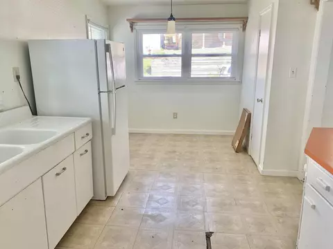 53 Alleghany St, Clifton Forge, VA 24422 photo 8