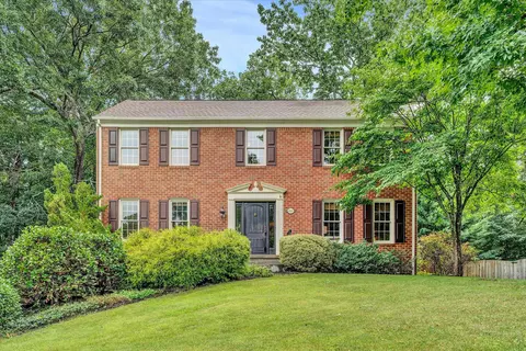 4457 Branderwood Dr, Roanoke, VA 24018
