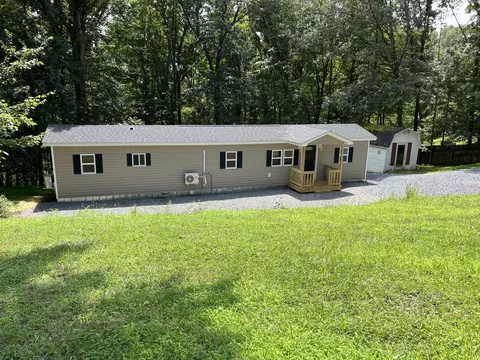 1320 Windhaven Trl, Hardy, VA 24101 photo 3