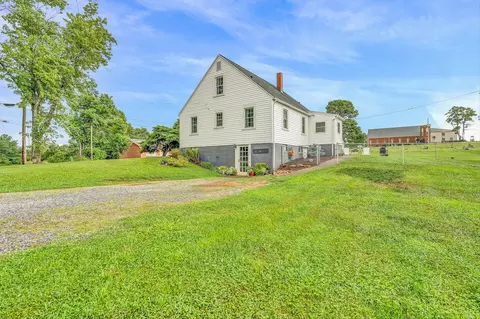 1063 Goodview Rd, Goodview, VA 24095 photo 33