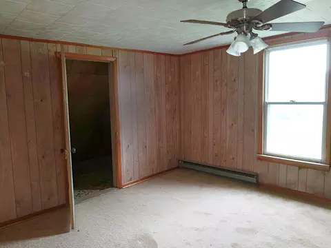 201 Culpepper Ave, Buchanan, VA 24066 photo 19