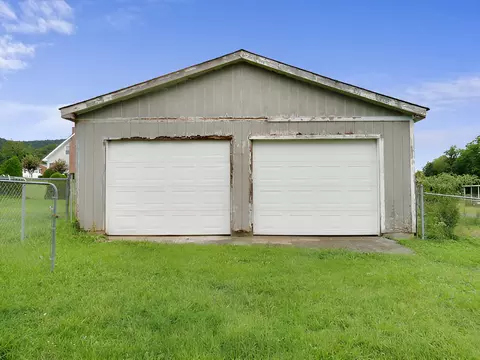 201 Culpepper Ave, Buchanan, VA 24066 photo 21