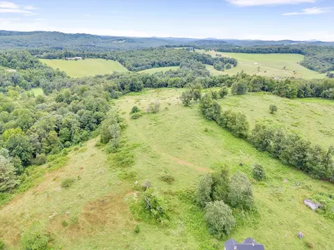 258 Apple Way SE, Floyd, VA 24091 photo 14