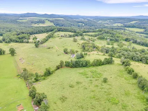 258 Apple Way SE, Floyd, VA 24091 photo 7