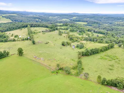 258 Apple Way SE, Floyd, VA 24091 photo 6