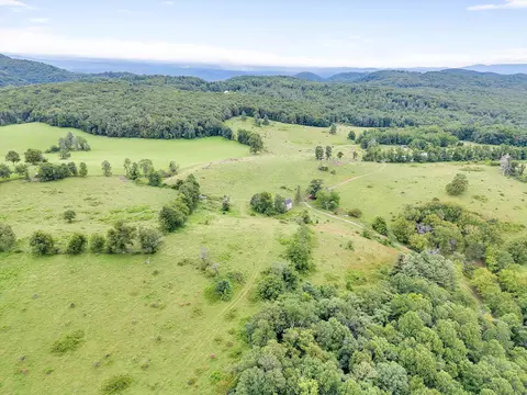 258 Apple Way SE, Floyd, VA 24091 photo 10