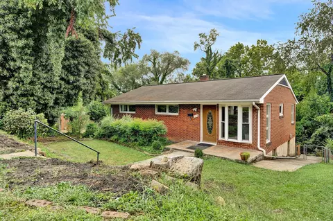 1118 Howbert Ave SW, Roanoke, VA 24015