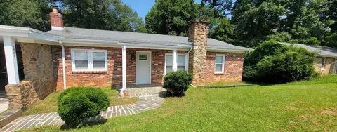 2720 Rainbow Cir, Lynchburg, VA 24501