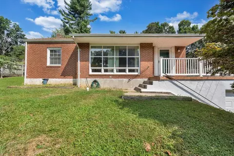 2549 Brambleton Ave SW, Roanoke, VA 24015