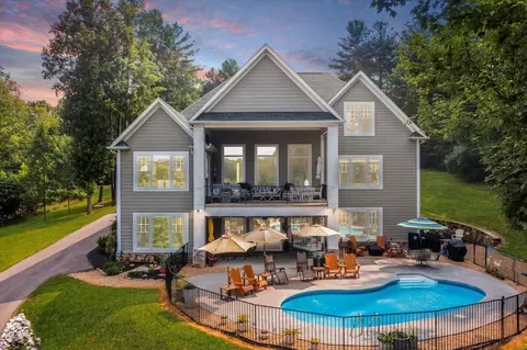 1227 Moon Ridge Ln, Goodview, VA 24095