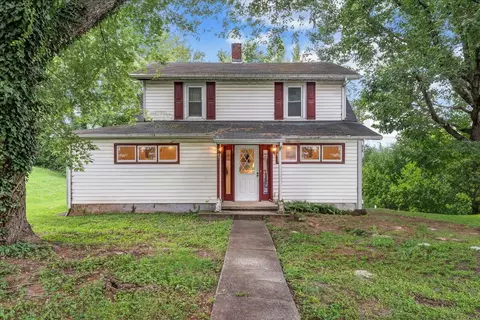 747 Wayland St NE, Roanoke, VA 24012