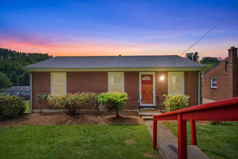 335 Craig Ave, Vinton, VA 24179