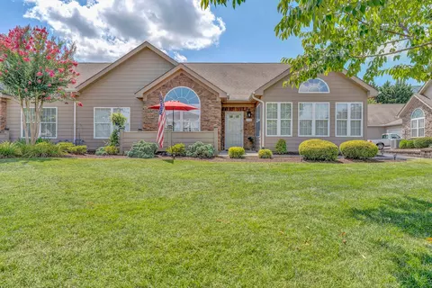 5500 Orchard Villas Cir, Roanoke, VA 24019