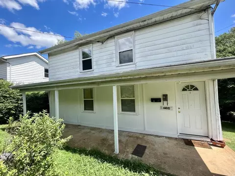2384 Aragon St, Lynchburg, VA 24501