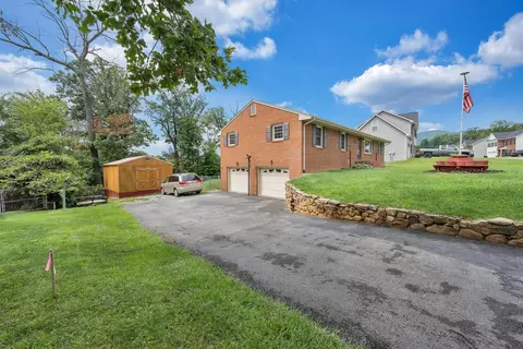 4906 Warrior Dr, Salem, VA 24153 photo 44