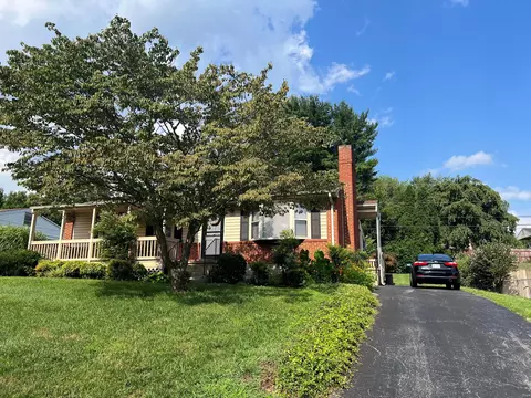 5643 Daytona Rd, Roanoke, VA 24019