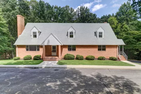 200 Brown Haven Ln, Lynchburg, VA 24501
