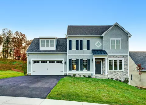 5006 Claremont Cir SW, Roanoke, VA 24014