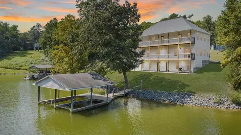 1520 Ellis Rd, Hardy, VA 24101