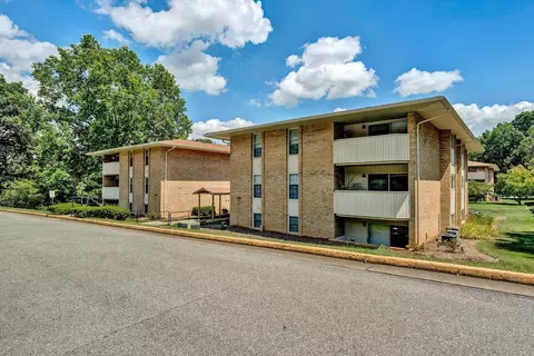5260 Crossbow Cir #11A, Roanoke, VA 24018