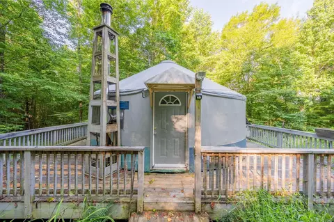 567 Thistle Hill Rd SW, Willis, VA 24380