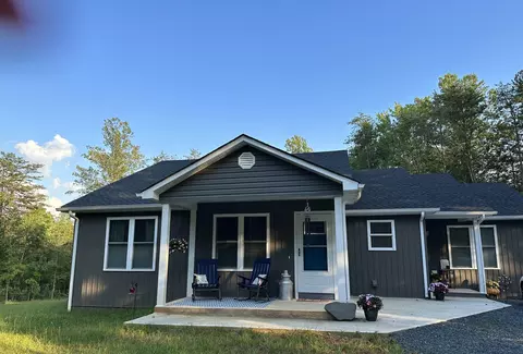 1043 Spencer Rd, Concord, VA 24538