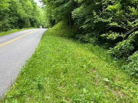 0 Warehouse St, Bassett, VA 24055