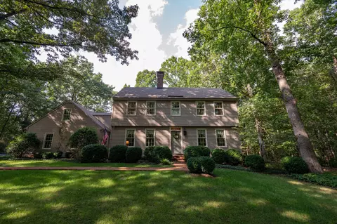 599 Federal Hill Dr, Forest, VA 24551