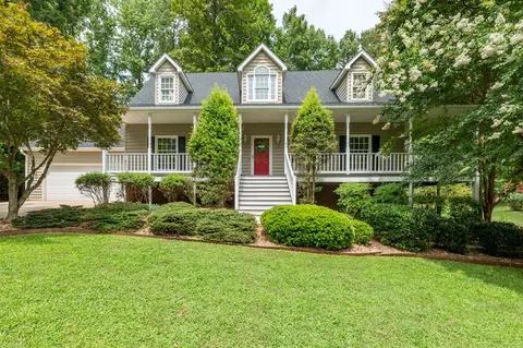 303 Swan Ln, Forest, VA 24551