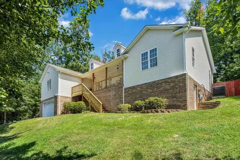 170 Autumnwood Ln, Troutville, VA 24175