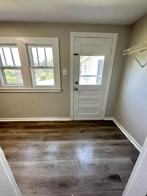 226 E Beech St, Covington, VA 24426 photo 10