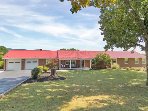 1936 Broyles Ln, Roanoke, VA 24012