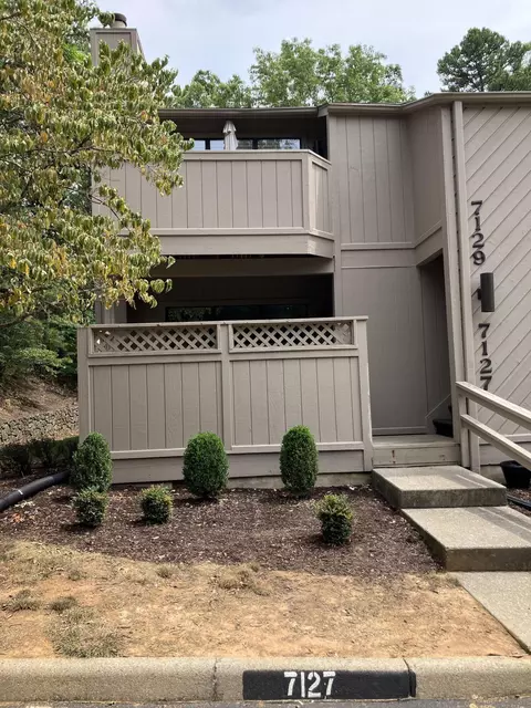 7127 Pine Ct, Roanoke, VA 24018