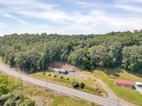 23133 Botetourt Rd, Eagle Rock, VA 24085 photo 38