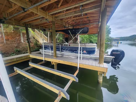 302 Point Dr, Hardy, VA 24101 photo 38